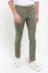 Cardinal Celana Panjang Chinos Skinny Pria F2054BK06G